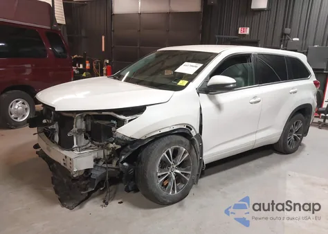 2017 Toyota Highlander Le from USA, damaged, VIN 5TDBZRFH2HS423784